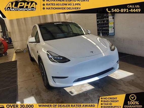 TESLA MODEL Y 2021 5YJYGDEE4MF083143 image